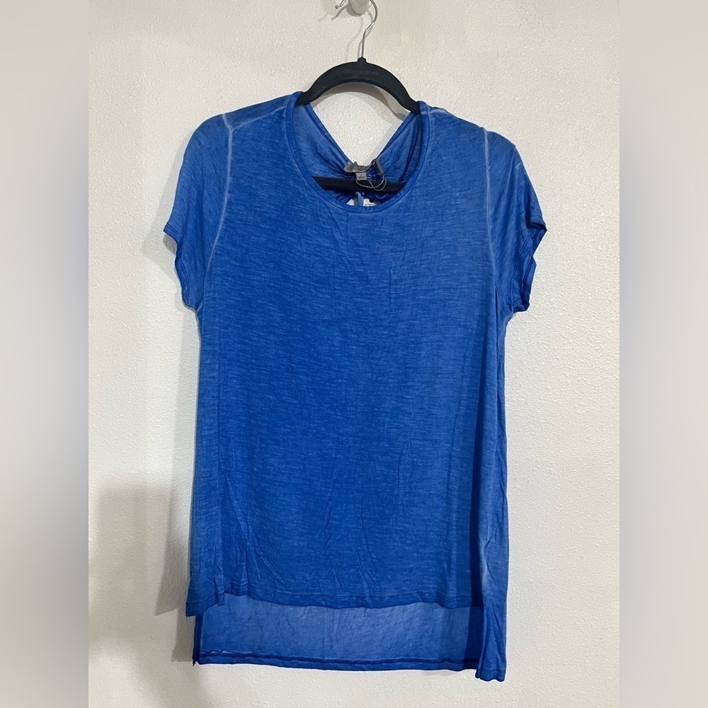 Joseph A semi open back blue long T-shirt, top NWT Soft Rayon blend sz L